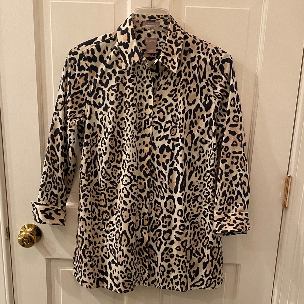 Chico's Animal Print Long Shirt/ Tunic - Picture 2 of 12